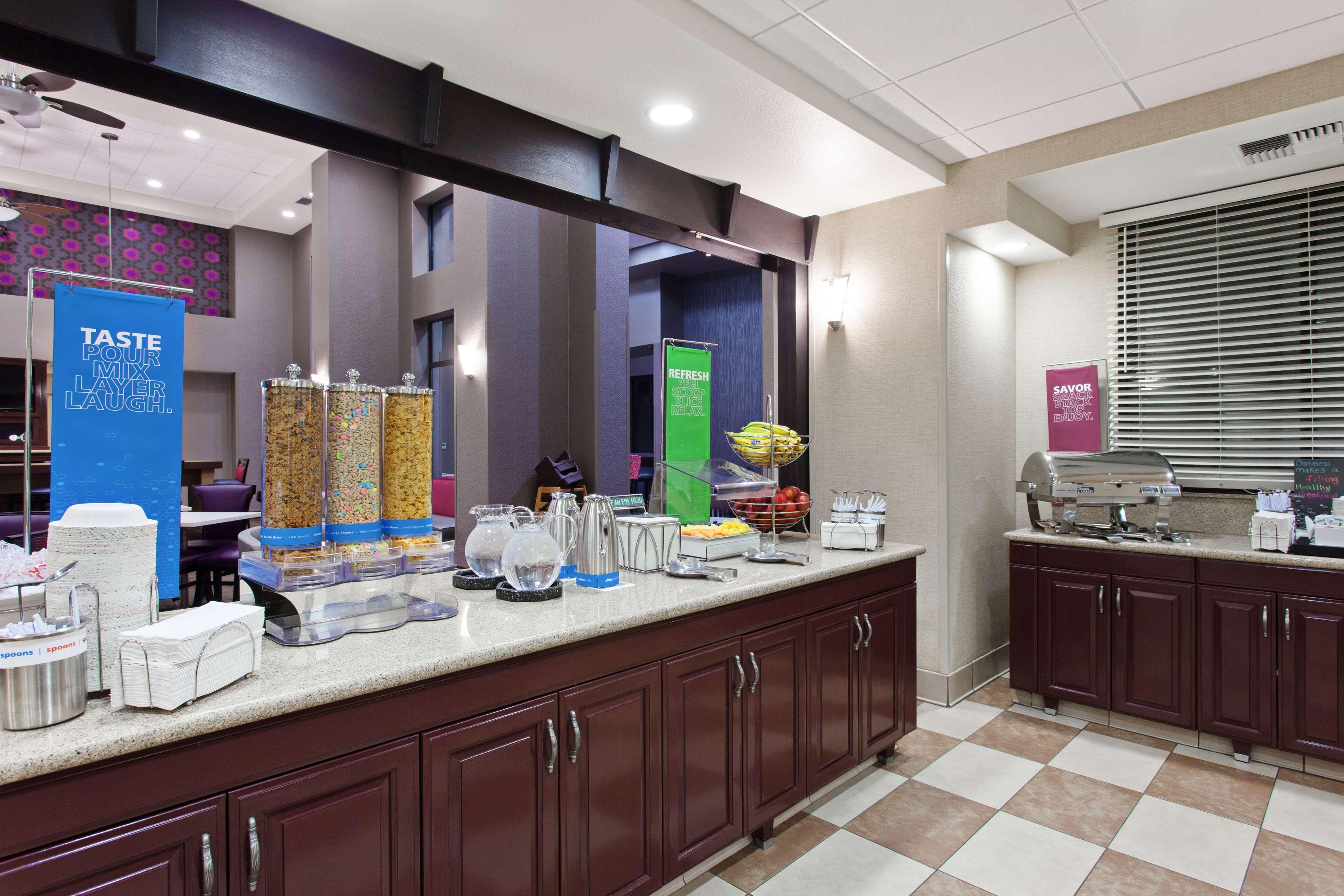 Hampton Inn & Suites Oakland Airport-Alameda Dış mekan fotoğraf