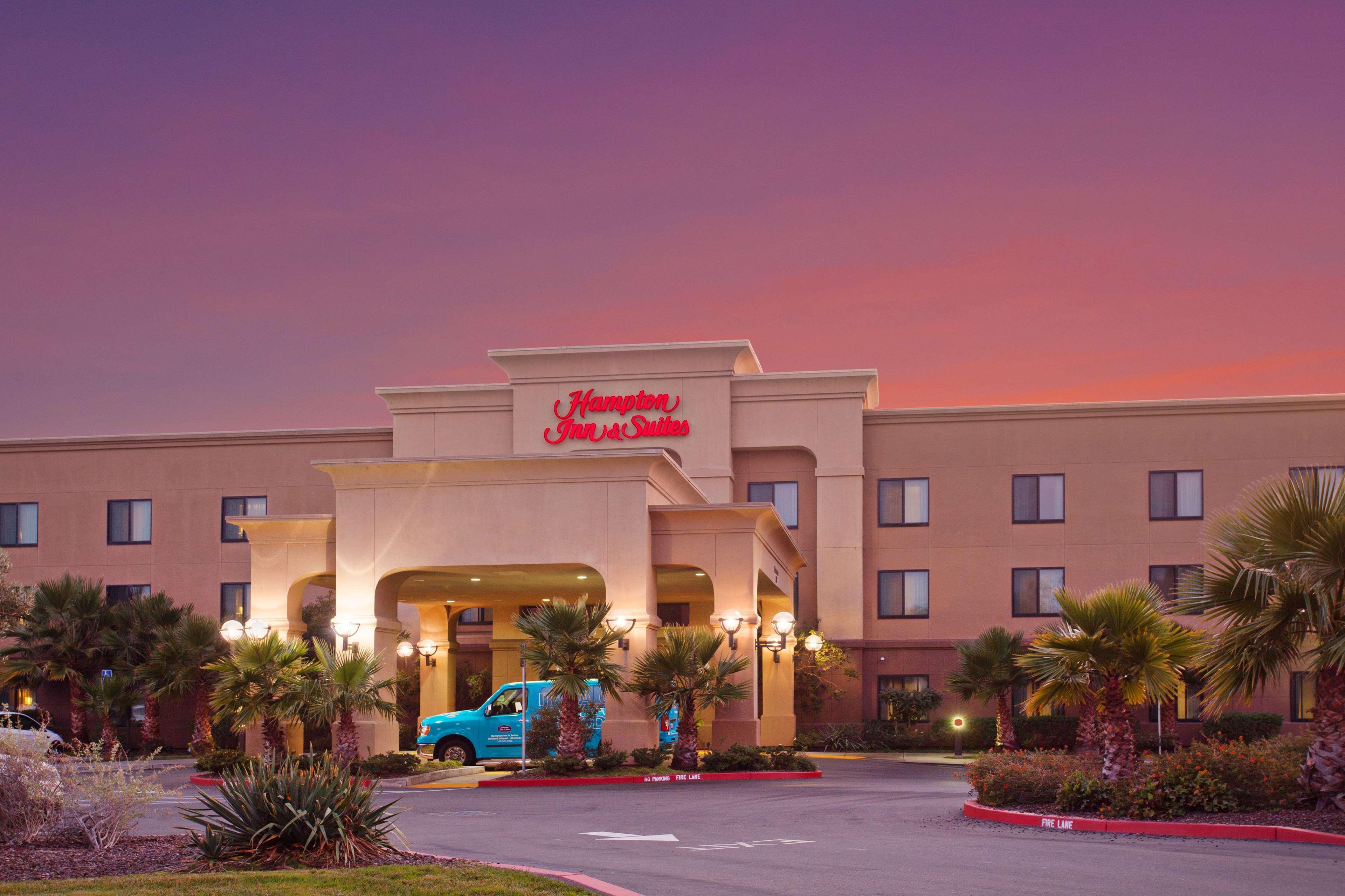 Hampton Inn & Suites Oakland Airport-Alameda Dış mekan fotoğraf
