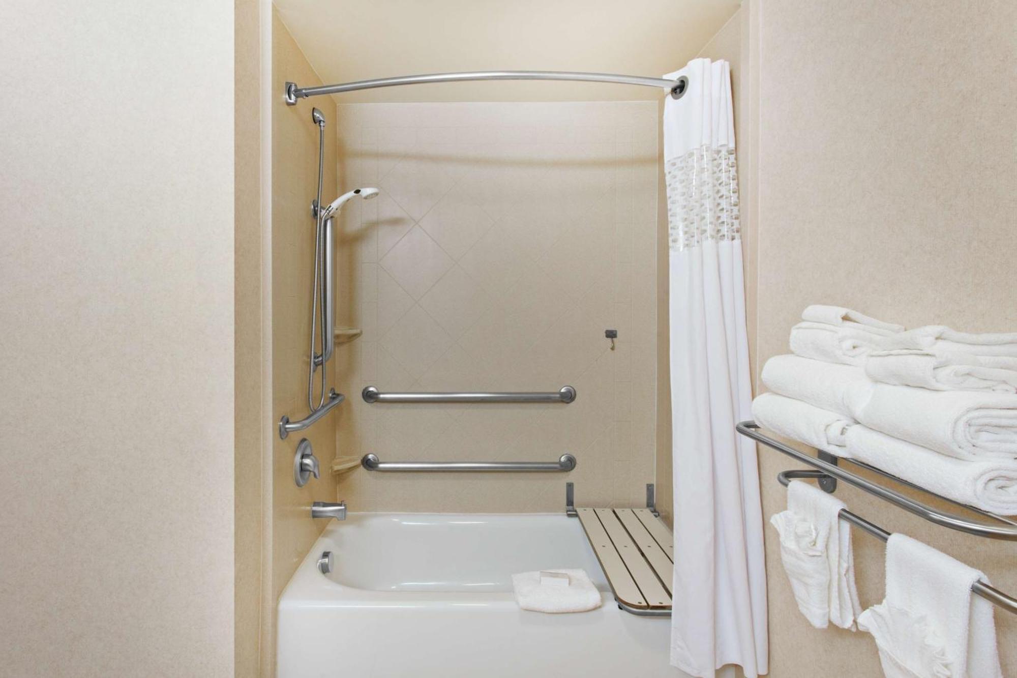 Hampton Inn & Suites Oakland Airport-Alameda Dış mekan fotoğraf