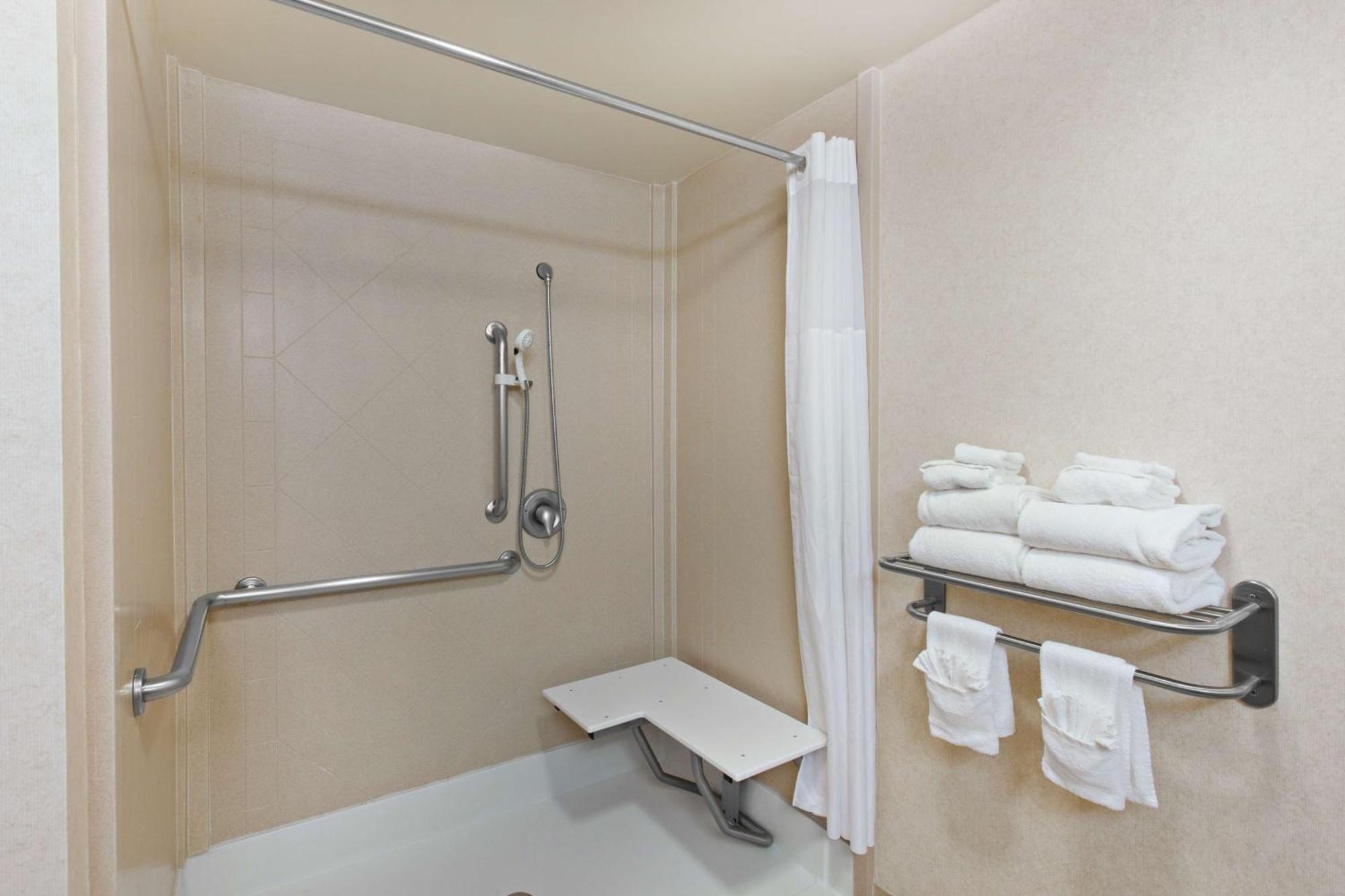 Hampton Inn & Suites Oakland Airport-Alameda Dış mekan fotoğraf