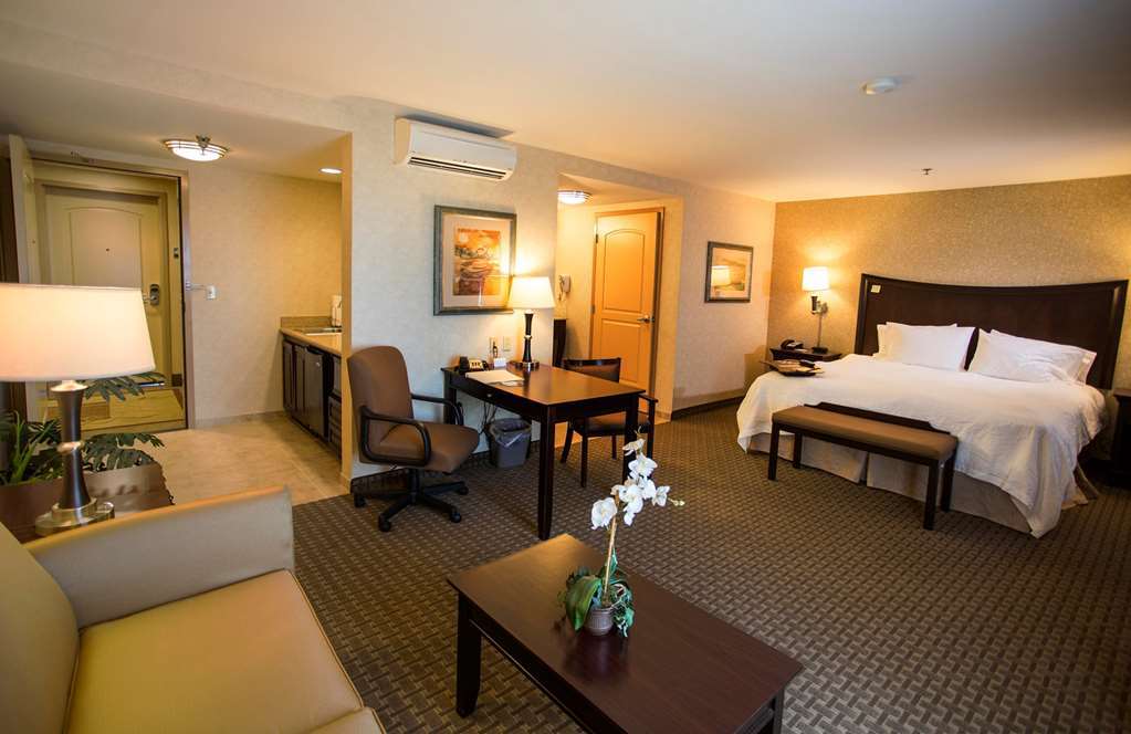 Hampton Inn & Suites Oakland Airport-Alameda Oda fotoğraf