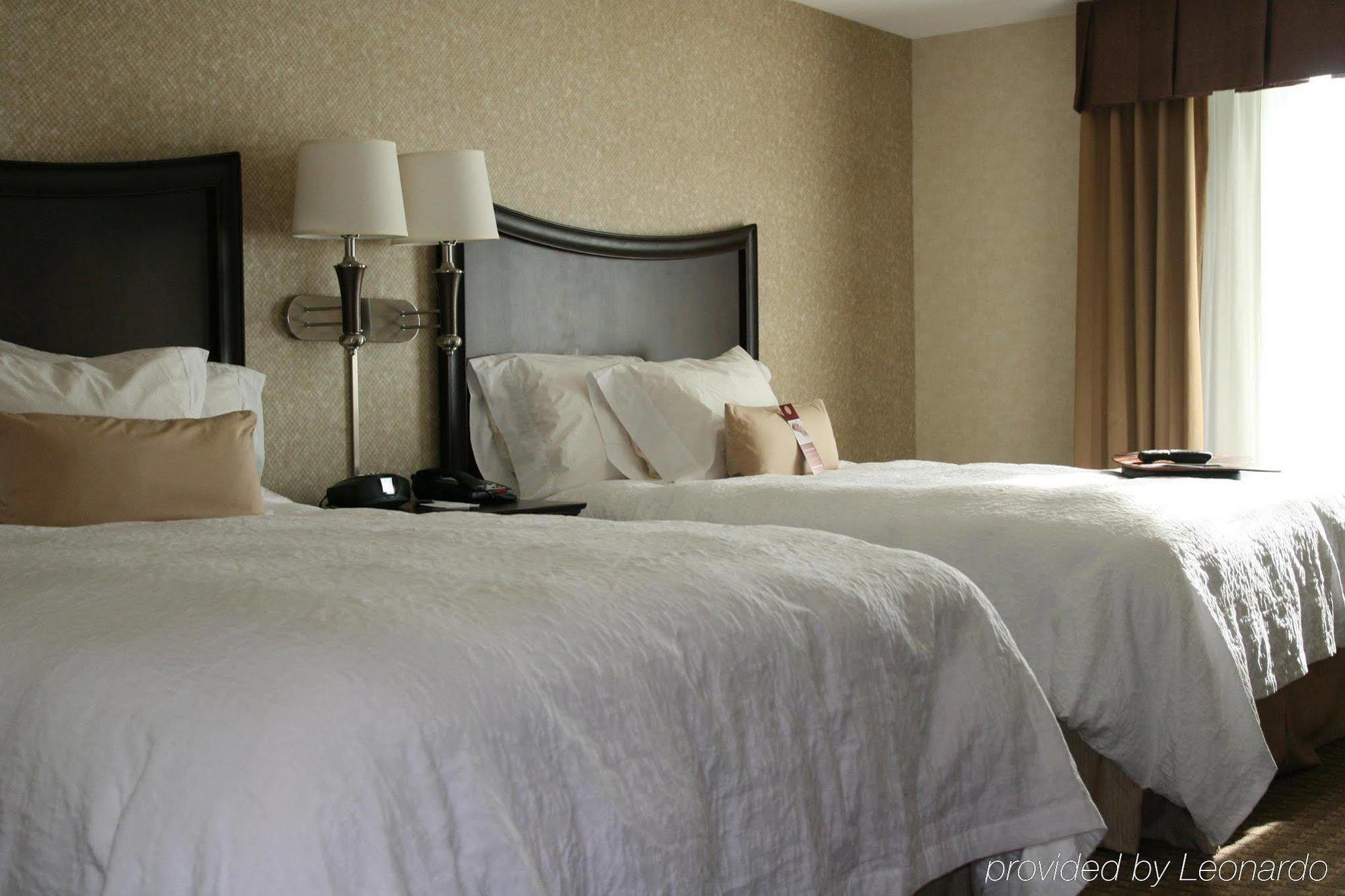 Hampton Inn & Suites Oakland Airport-Alameda Oda fotoğraf